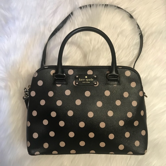 kate spade Handbags - Kate Spade Medium Size Purse